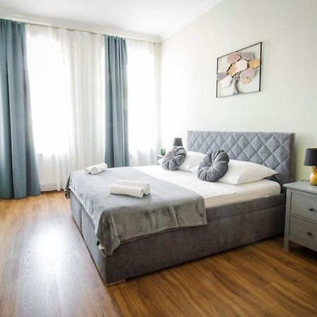פראג Apartman Anastasie מראה חיצוני תמונה